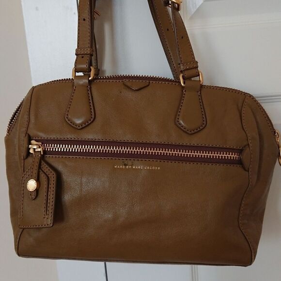 Marc by Marc Jacobs Olive Green leather Purse - Picture 2 of 10